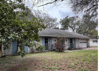 7803 N Whittier Street - Photo 1