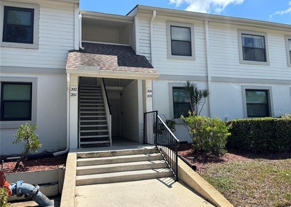 204 Meadow Lane - Photo 1