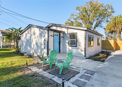 4809 Thorpe Avenue - Photo 1