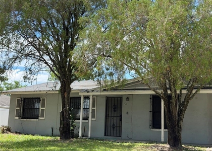 2520 John Bruce Avenue - Photo 1