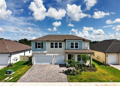 11580 69th Place E - Photo 1
