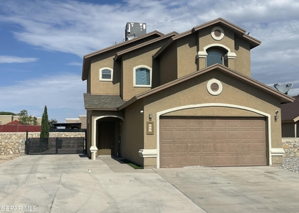 809 Desert Moon Drive - Photo 1