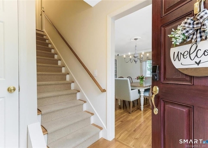 89 Noroton Avenue - Photo 1