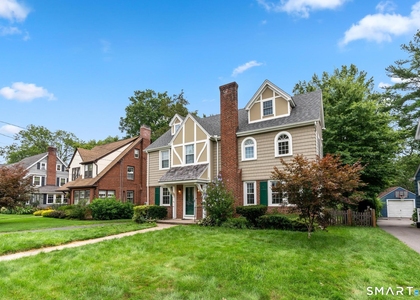 12 Middlefield Drive - Photo 1