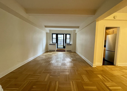 East 56th Street - Photo 1