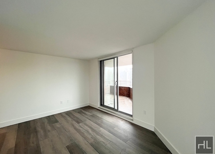 Second Avenue - Photo 1