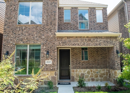 4541 Cinema Street - Photo 1