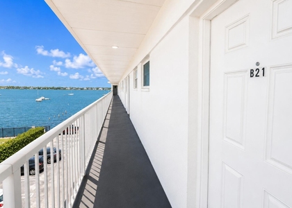 4500 N Flagler Drive - Photo 1