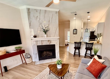 4800 W Lovers Lane - Photo 1