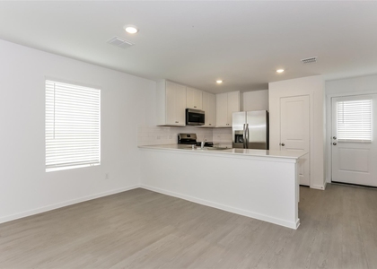 15200 Grappling Irons Lane - Photo 1