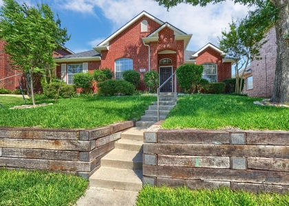 1305 Heather Brook Drive - Photo 1