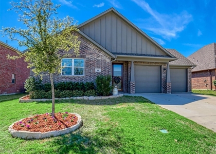 64 Kramer Lane - Photo 1