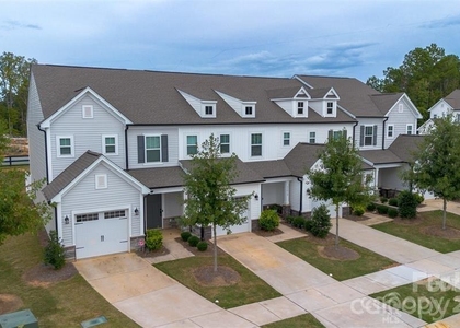 13012 Suncreek Terrace - Photo 1