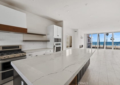 1116 Pch - Photo 1
