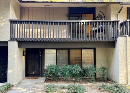 618 Briarwood Lane - Photo 1
