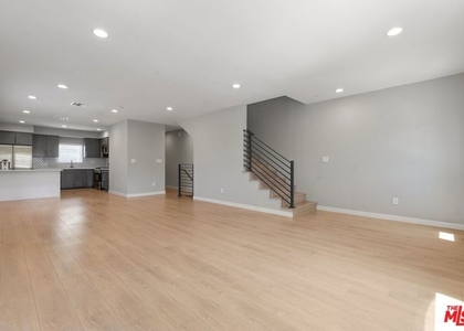 6119 Fountain Avenue - Photo 1