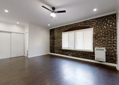 738 New Hampshire Avenue - Photo 1