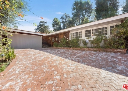 5824 Laramie Avenue - Photo 1