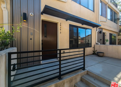 2926 Rowena Avenue - Photo 1