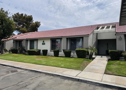 43376 Cook Street - Photo 1