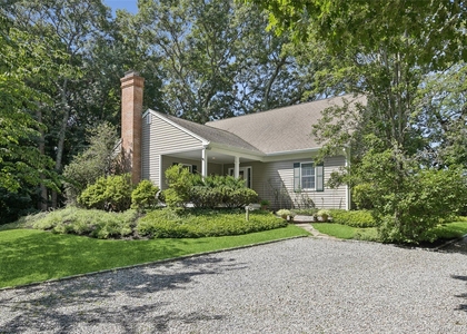 1020 Monsell Lane - Photo 1