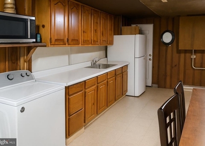 3928 8th Street - Photo 1