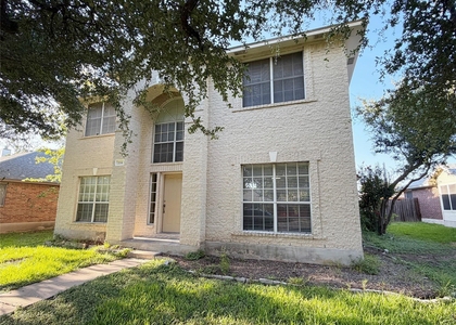 1114 Black Locust Dr - Photo 1