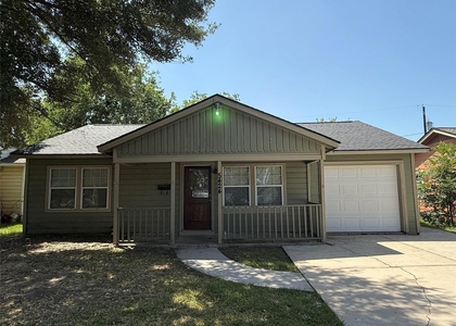 5424 Nightingale Drive - Photo 1