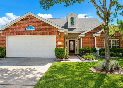 10918 Tattershall Lane - Photo 1