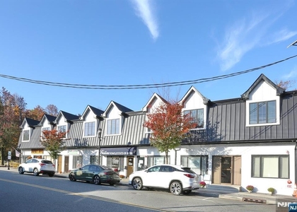 160 Terrace - Photo 1