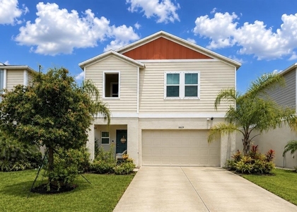 13029 Oak Hill Way - Photo 1