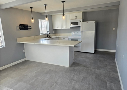 1037 June Avenue - Photo 1