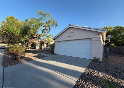 7616 Gosport Avenue - Photo 1