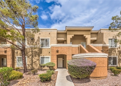8070 W Russell Road - Photo 1
