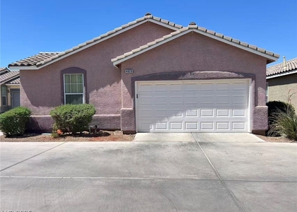4929 Droubay Drive - Photo 1