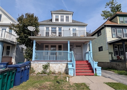 2125 Niagara (lower) Street - Photo 1