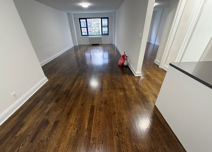 405 East 56th Street - Photo 1