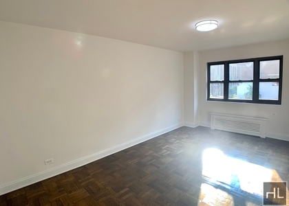 East 35 Street - Photo 1