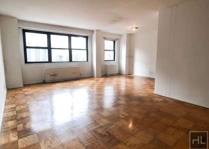East 89th Street - Photo 1