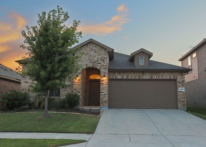 9105 Pearfield Road - Photo 1