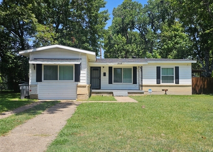 3115 Dahlia Drive - Photo 1