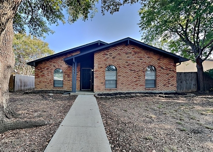 941 Whitehall Drive - Photo 1