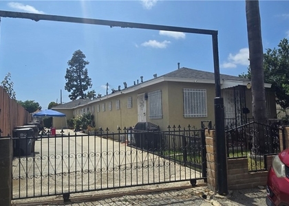1717 N Alhambra Avenue N - Photo 1