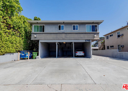 11749 Riverside Drive - Photo 1