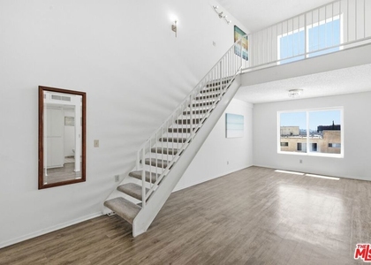 3600 Bagley Avenue - Photo 1