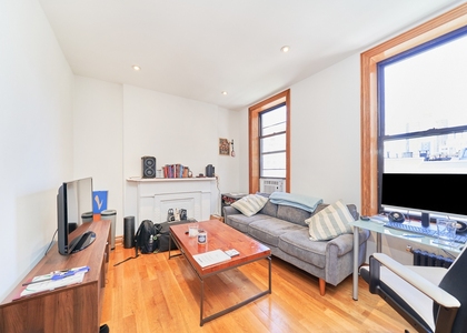 362 W 36th Street - Photo 1