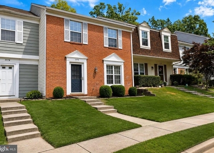 3176 Vanderbilt Court - Photo 1