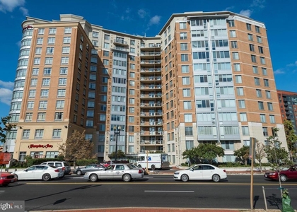 555 Massachusetts Avenue Nw - Photo 1