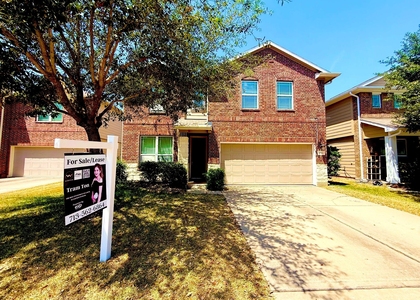 2311 Lakecrest Town Drive - Photo 1