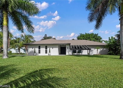125 Westwood Drive - Photo 1